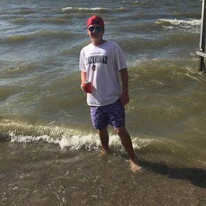 Meet your Posher, Grayson